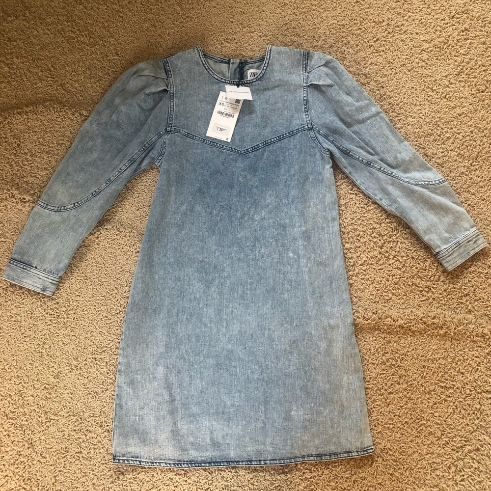 NWT Zara dress size xs